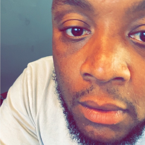 Meet your Posher, Lejuan - Picture 3 of 3